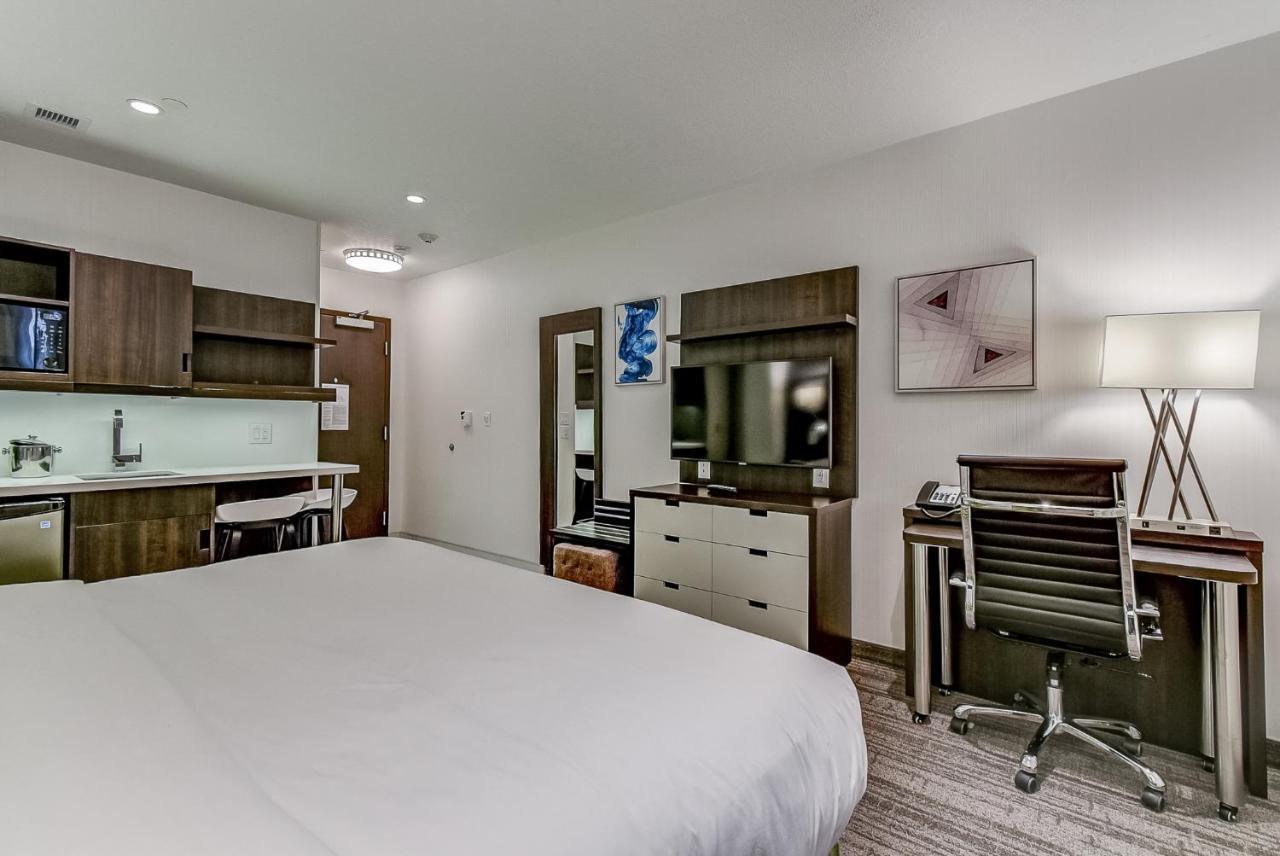 טורונטו Est Hotel מראה חיצוני תמונה